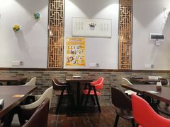 大堂-香港龟正盅 手作糖水甜品龟苓膏(千灯湖环宇城店)