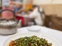 老干妈童子鸡-巴蜀飘香川菜馆(无锡大饭东湖滨路酒吧街店)