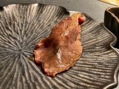 火炙和牛寿司-铭牛烧肉·和牛海鲜自助(高新月牙湖店)