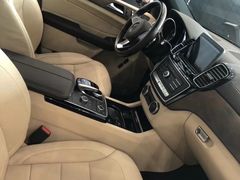 -天津波士信达奔驰4S店(卫津南路店)