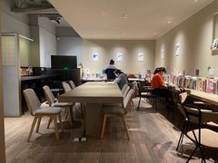 -物质生活书·酒吧