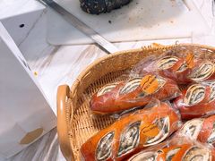 -万利隆·活力烘焙(人民路店)