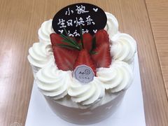 -花花卷卷·鲜食蛋糕(静安久光百货店)