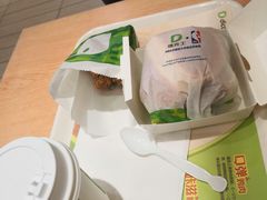 -德克士(龙阳广场店)