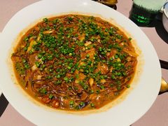 沙蒜烧豆面-新荣记(BFC外滩金融中心店)