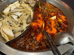 -沸炉重庆老火锅(军事博物馆店)