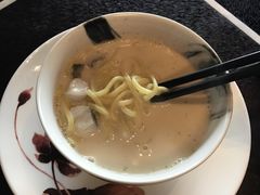 黄鱼煨面-杭州西子湖四季酒店·金沙厅