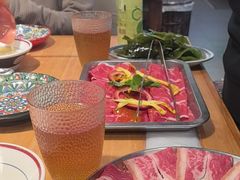 -洱火云南酸菜牛肉火锅(石景山当代商城店)