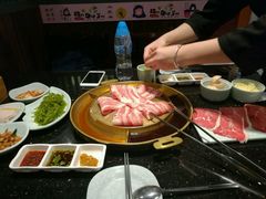-猪啊牛呀羊啊铜盘烤肉(正大广场店)