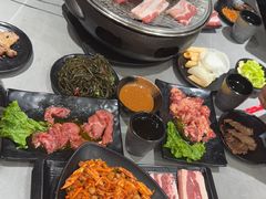 -啊美丽炭火烤肉(滑翔一店)