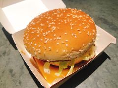 -麦当劳(中山公园龙之梦店)