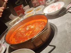 -野山舂·贵州现舂酸汤牛肉(民生路店)