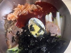 -亲昵春川鸡排(韩国美食街店)
