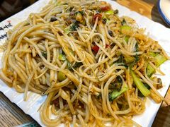 -牛八宝桂林米粉(八里庄店)