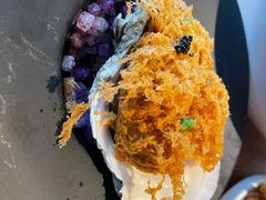 盐烤香酥生蚝配鱼子酱-星叶·东南亚料理(宁波万象汇店)