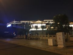 -扬州中集格兰云天大酒店