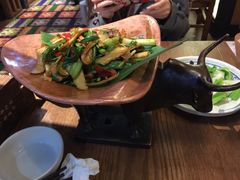 -云海肴·汽锅鸡·云南代表菜(天山百盛优客店)