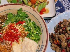 豆花米线-滇道云南特色料理(康定路店)
