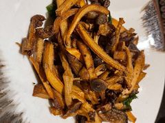 海盐菌菇-丝路金桃·新疆菜(徐汇店)