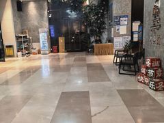 -粤塔x电竞酒店(深圳龙华大浪后浪新天地店)