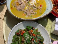 -鲁小三·大骨自助(金山总店)