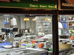 -黄泥岗·地道湖北菜(奥特莱斯店)