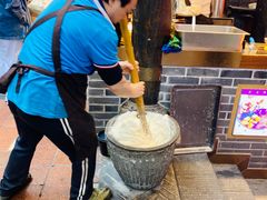 -人民解放纪念碑