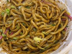 -黑八私房老北京炸酱面