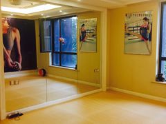 -思迈威健身(积玉桥万达店)