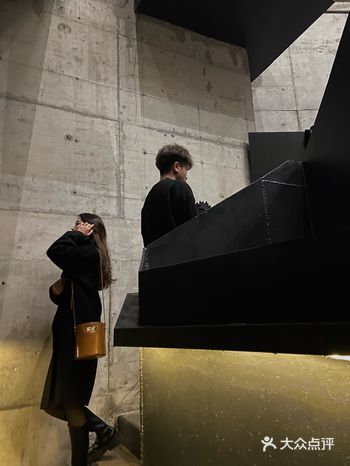 地理位置: 南宋御街里很不起眼的小角落 一楼大厅二