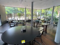 -铜锣湾·有麝自然香(渝北财富中心店)