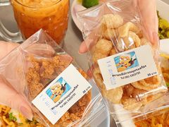 -Khao Soi Mae Manee