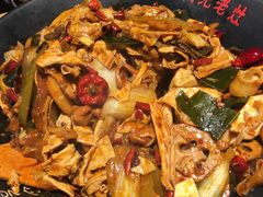 -风光老灶麻辣香锅(大成路翠微百货店)