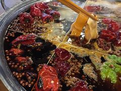 -白乐天毛肚火锅馆(南滨路店)