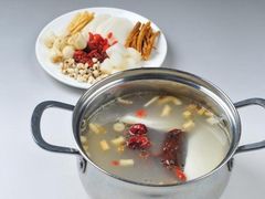 -龙聚德北京烤鸭(沙坪坝华宇A馆店)