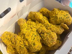 -BHC炸鸡(明洞总店)