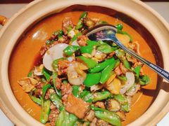 鲍鱼辣椒炒肉-农耕记·湖南土菜(海上世界店)