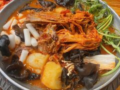 -喇喇排骨火锅·传统韩式脊骨汤(望京西园总店)