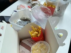 -麦当劳(宝山大厦店)