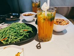 -本来精品川菜(嘉里中心店)