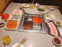 -海底捞火锅(关山保利店)