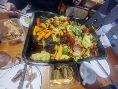 -干老庆贵州留一手烤鱼·地摊火锅(财经大学店)