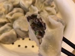 鸡肉木耳饺子-惠丰堂饭庄·烤鸭·京味菜(翠微路店)