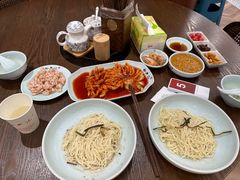 -裕兴记•蟹黄面馆(人民广场店)