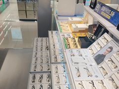 -LOHO眼镜生活(青浦宝龙店)