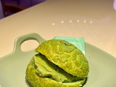 斑斓冰淇淋菠萝包-润记·广东餐馆(苏州中心店)