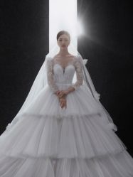 -雨墨婚纱摄影工作室