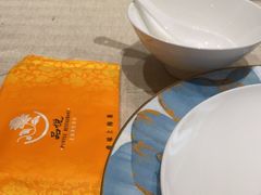 -品悦酒店(三林古镇店)