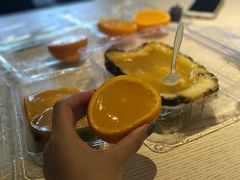 -志龙皇冠吃货椰子铺