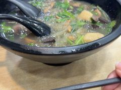 -京陵鸭血粉丝汤(景德路店)